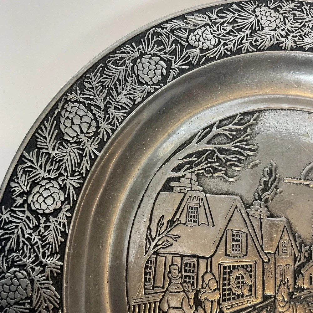 Vintage~Wilton~1978~Pewter Collectible Christmas Plate~RWP~Made In USA~Holiday‎